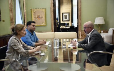 EL CPEESM SE REÚNE CON EL DELEGADO DEL GOBIERNO